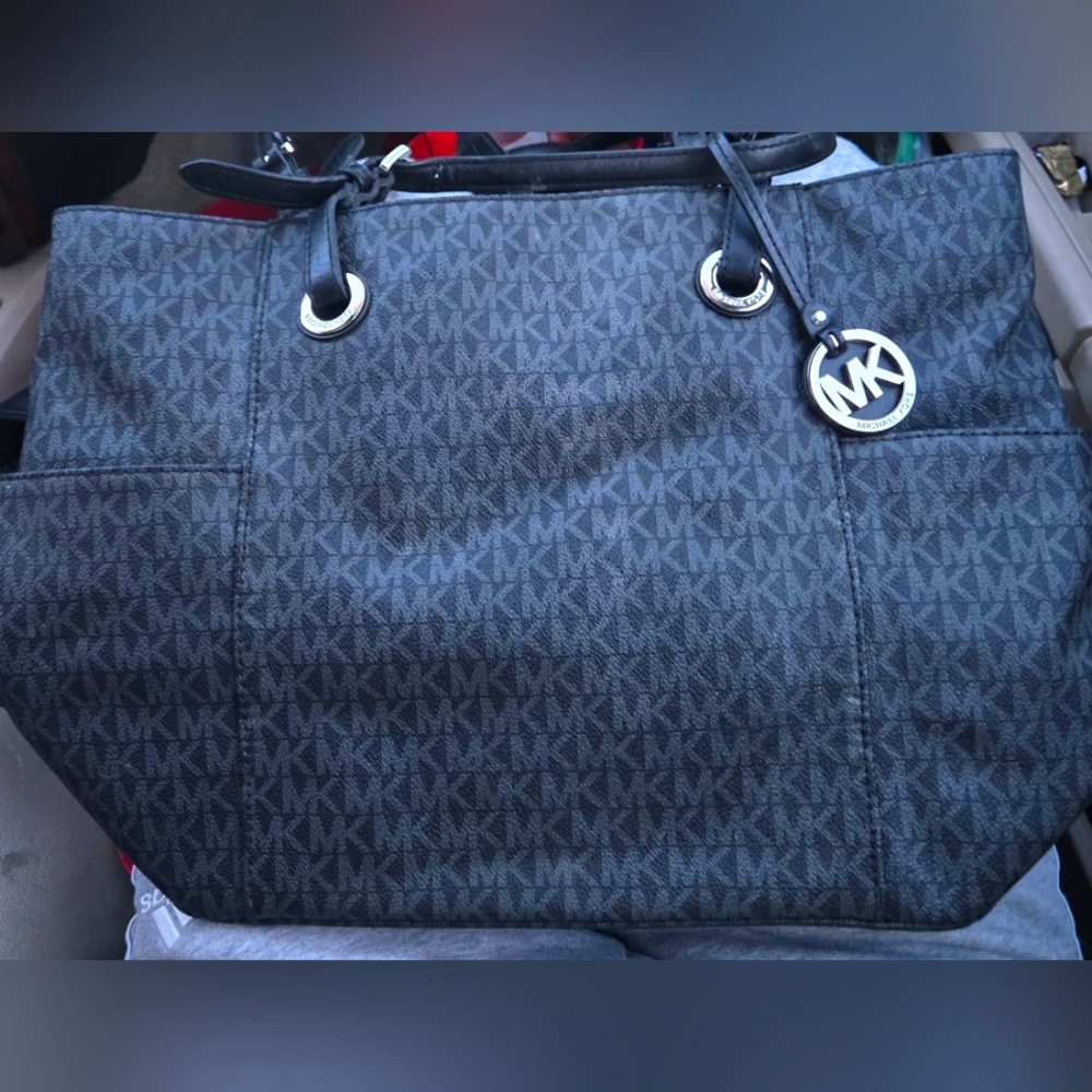 Michael Kors Medium shoulder bag